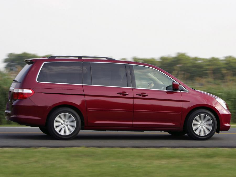  Honda Odyssey 2005 года  (US) (фото 24 из 49)